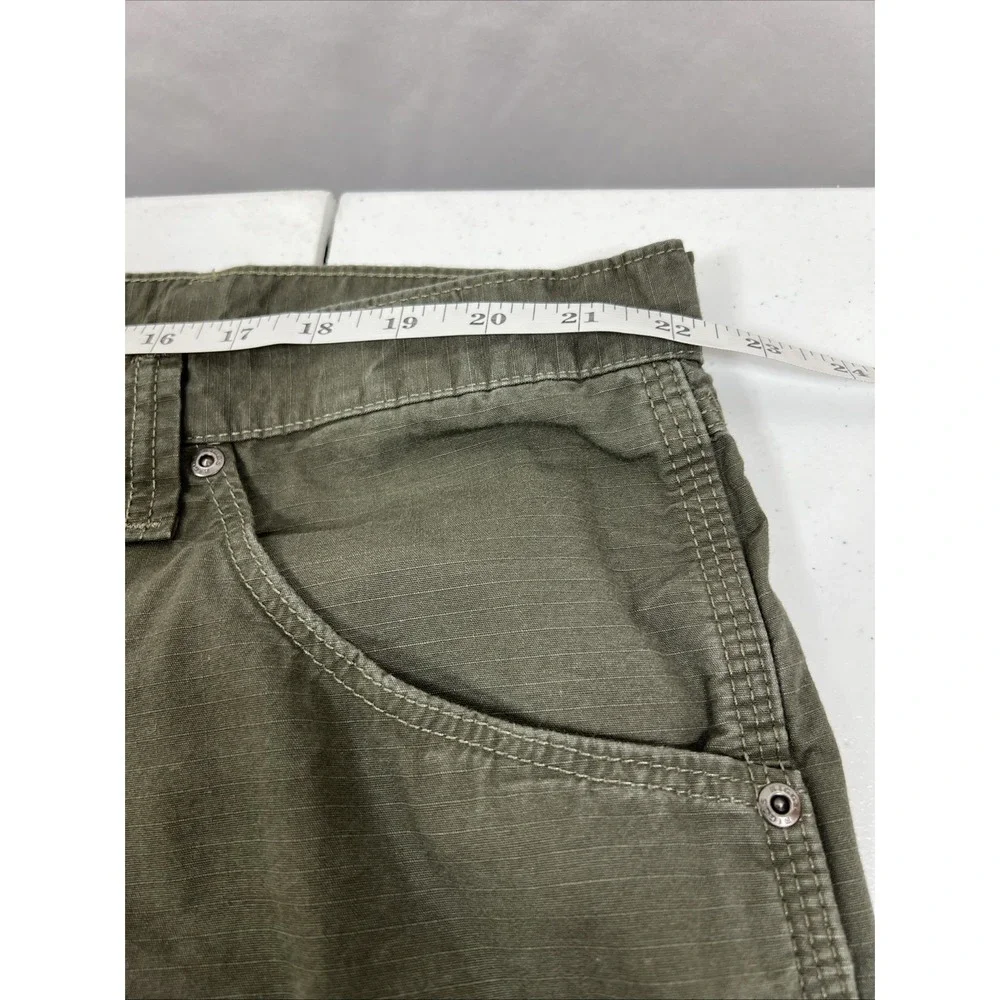 Wrangler Riggs Workwear Men's Green Rip Stop Canvas Rugged Size 44 X 32